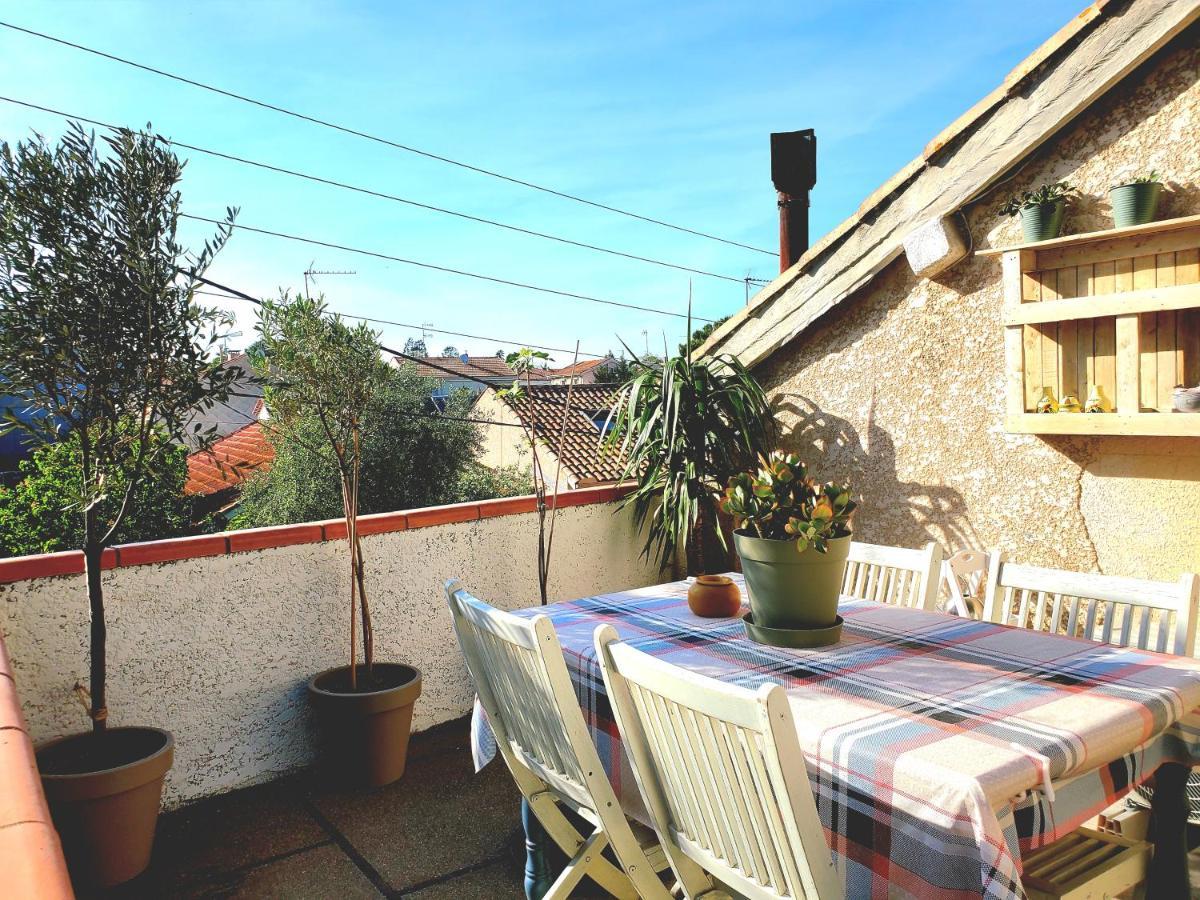 Le Grenier, Climatisation Terrasse Wi-Fi Netflix 15 Mn Coeur De Ville Béziers Kültér fotó