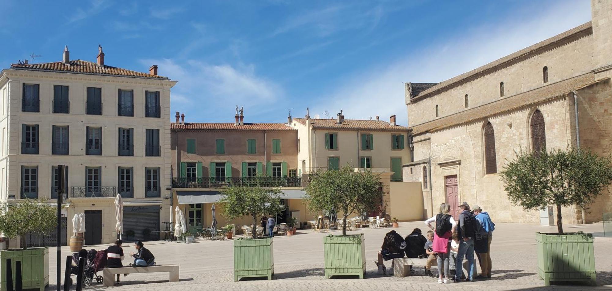 Le Grenier, Climatisation Terrasse Wi-Fi Netflix 15 Mn Coeur De Ville Béziers Kültér fotó